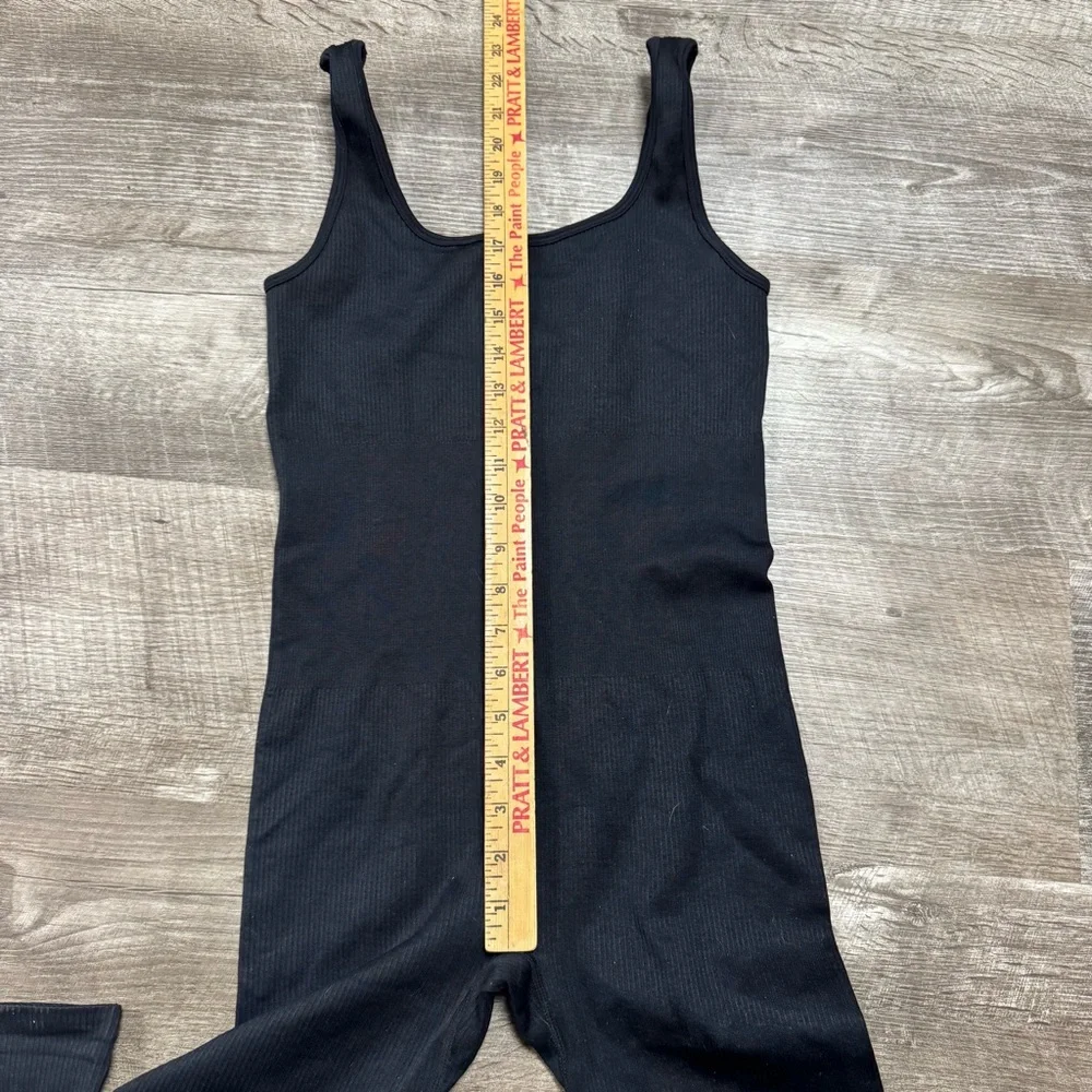 OQQ Black Ribbed Jumpsuit Size Medium
